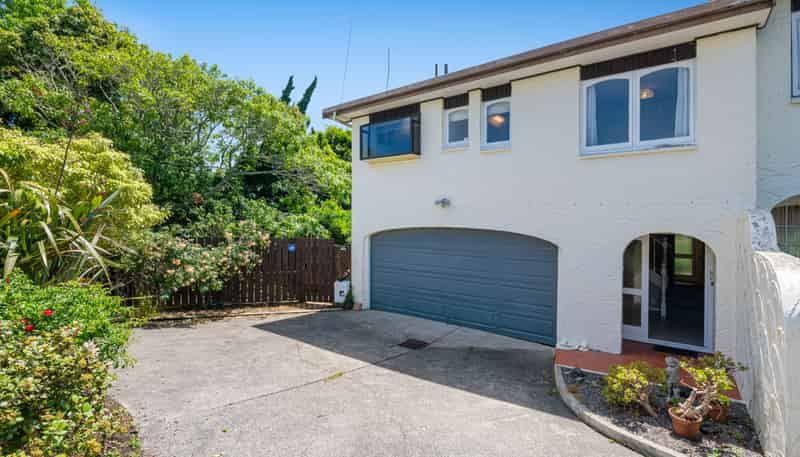 2/75 Carlisle Road, Torbay