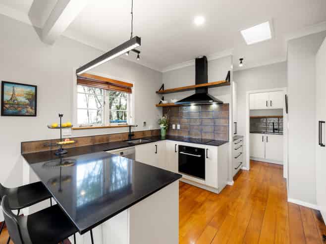 4 Kakanui Avenue, Hillcrest