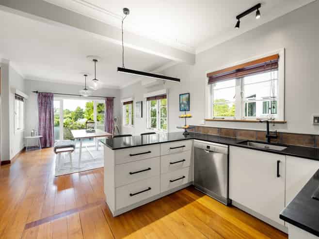 4 Kakanui Avenue, Hillcrest