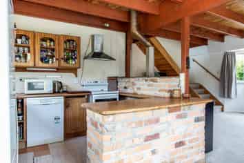 14a South Lynn Road, Titirangi