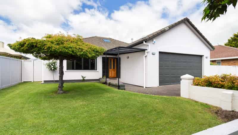 18 Devon Street, Glenholme