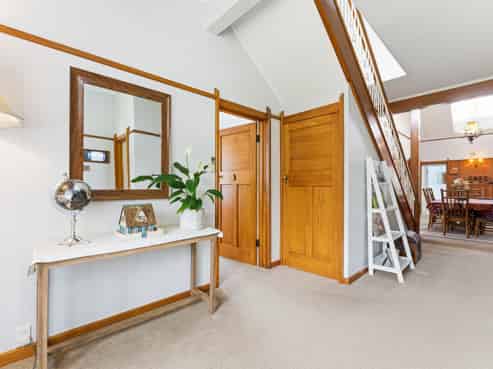 52 Parsons Street, Saint Johns Hill