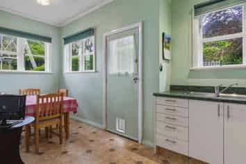 52 Greenhill Avenue, WAKARI