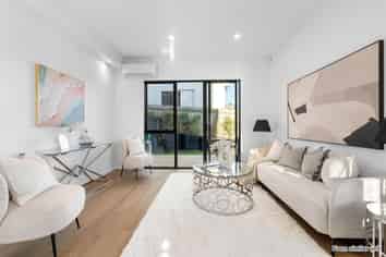 Lot 9/42 Captain Scott Road, Glen Eden