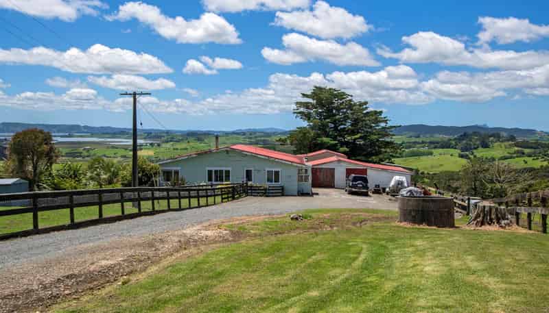 137 Monk Road, Mangapai and Surrounds