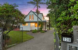 338 Papamoa Beach Road, Papamoa Beach