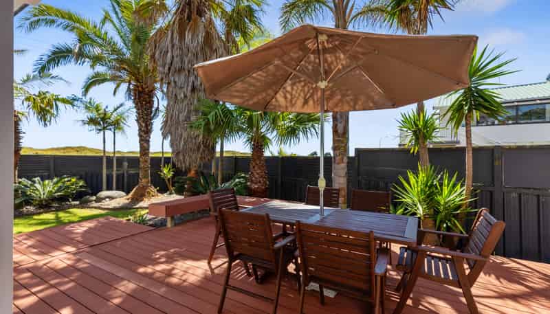 338 Papamoa Beach Road, Papamoa Beach