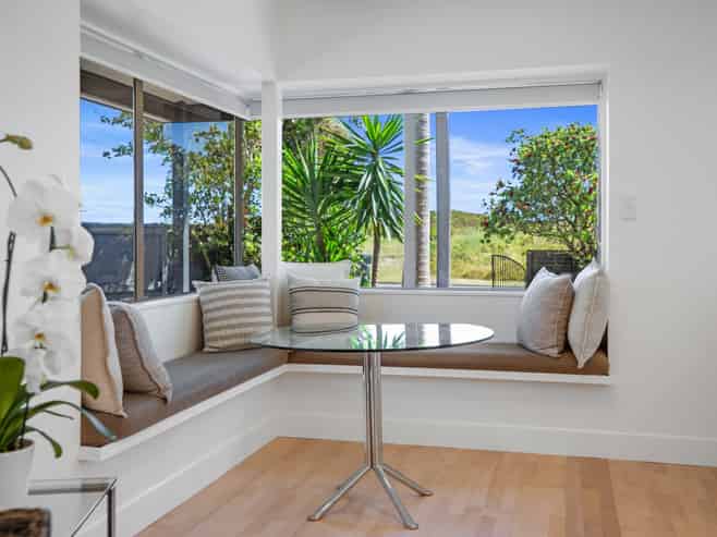338 Papamoa Beach Road, Papamoa Beach