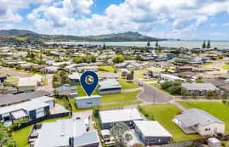 6 Rena Place, Whitianga