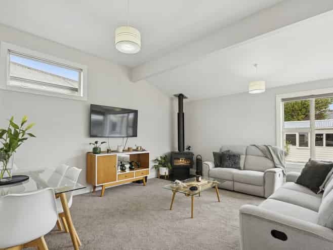 10 Waterloo Street, Saint Kilda