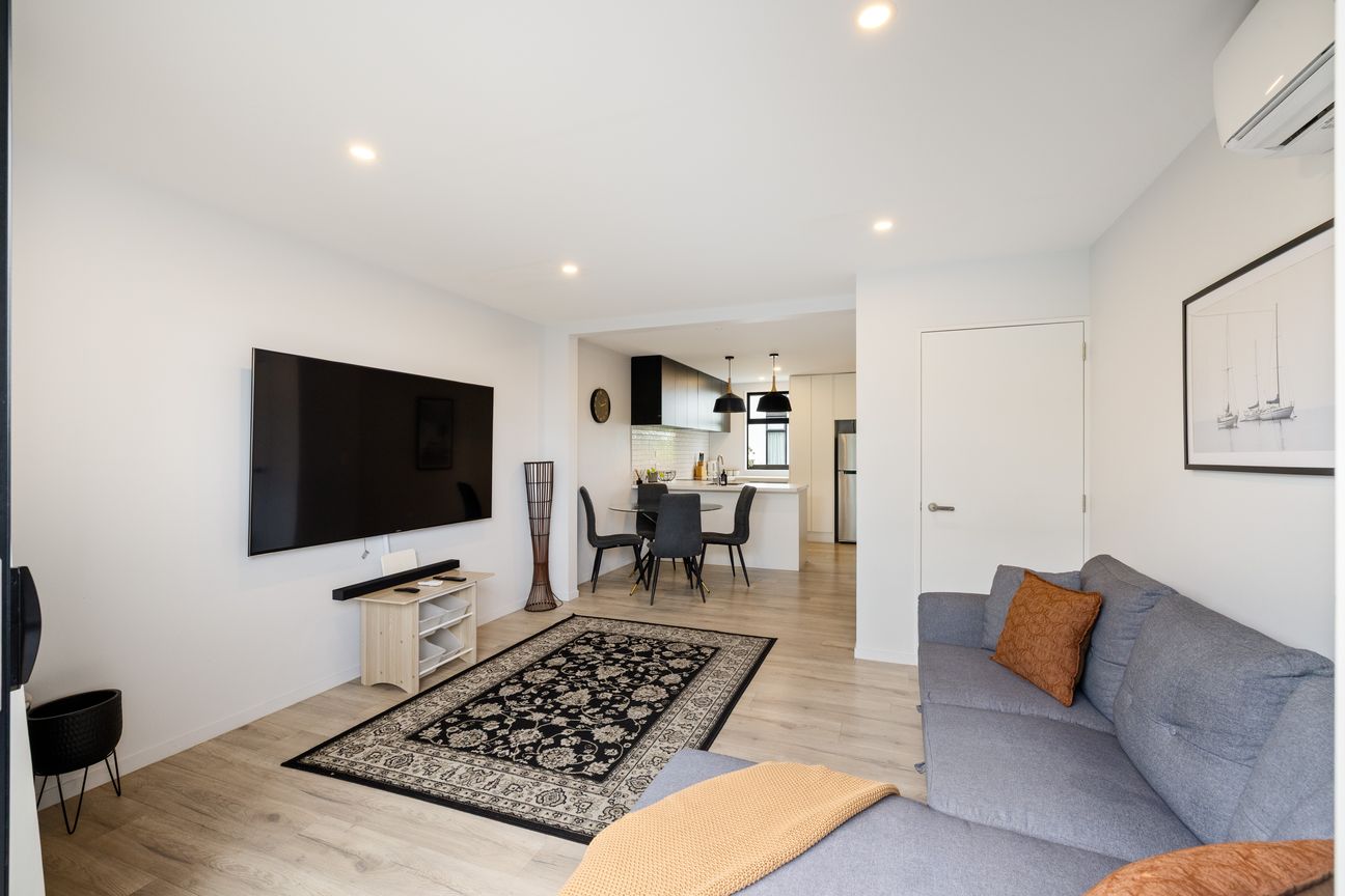 Fully Furnished 2 Bed 2 Ensuite and Carpark - Widok 6