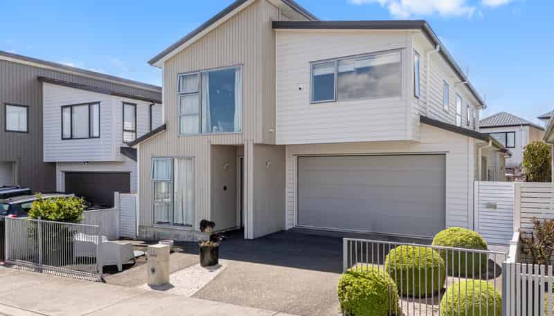 10 Roa Avenue, Hobsonville