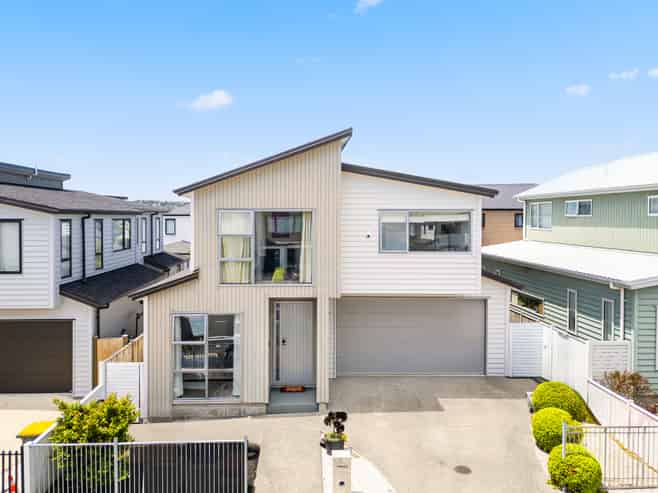 10 Roa Avenue, Hobsonville