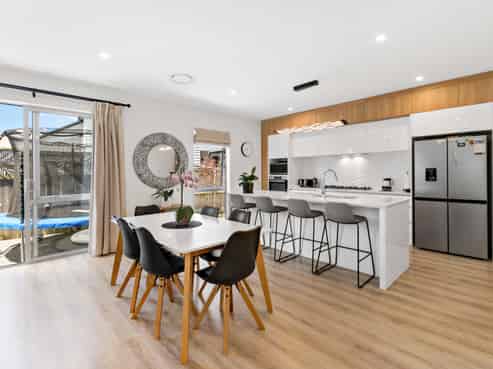 10 Roa Avenue, Hobsonville