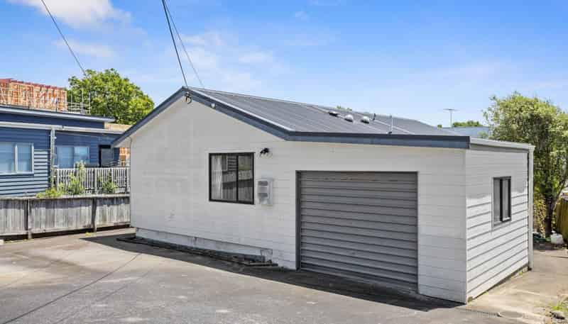 41 Bay Street, Red Beach