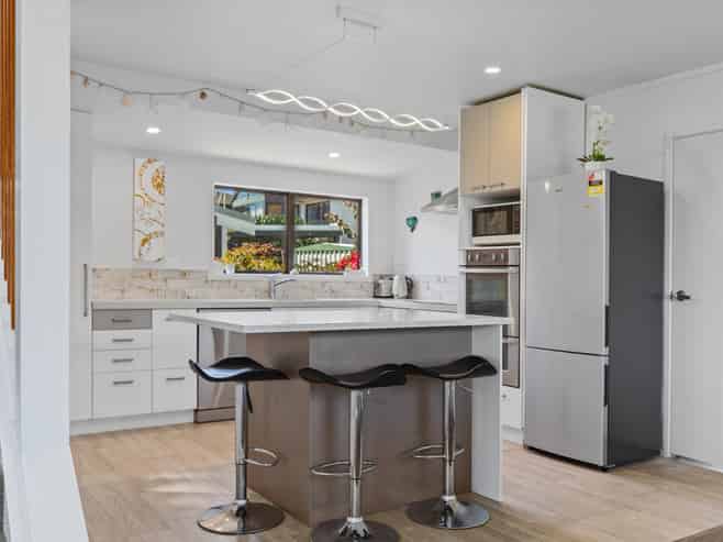 1040A Papamoa Beach Road, Papamoa