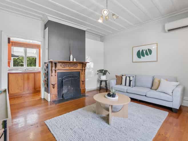 17 Ventnor Street, Mornington