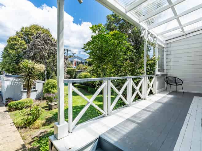 17 Ventnor Street, Mornington