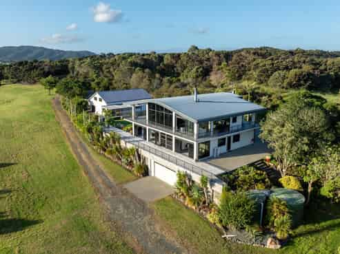 56 Thelma Road South, Mangawhai Heads