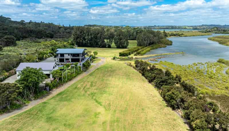 56 Thelma Road South, Mangawhai Heads