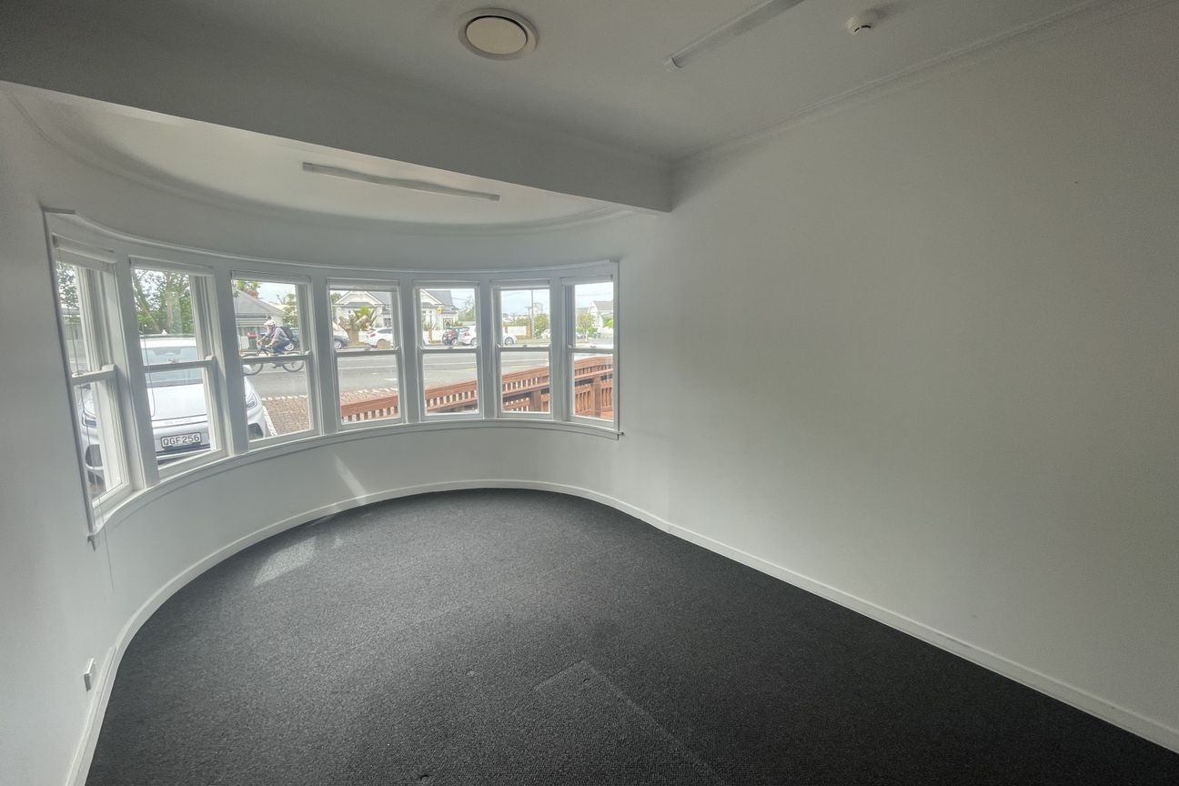 Standalone Medical - 6 Carparks - Widok 2