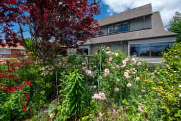 12 Davidson Street, Glenholme