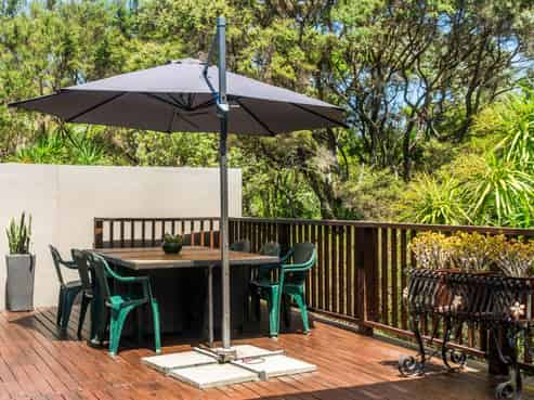 2/4 Harkin Close, Albany