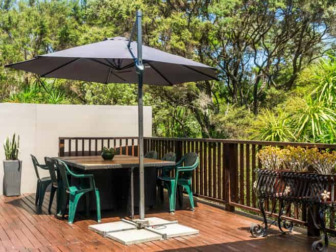 2/4 Harkin Close, Albany