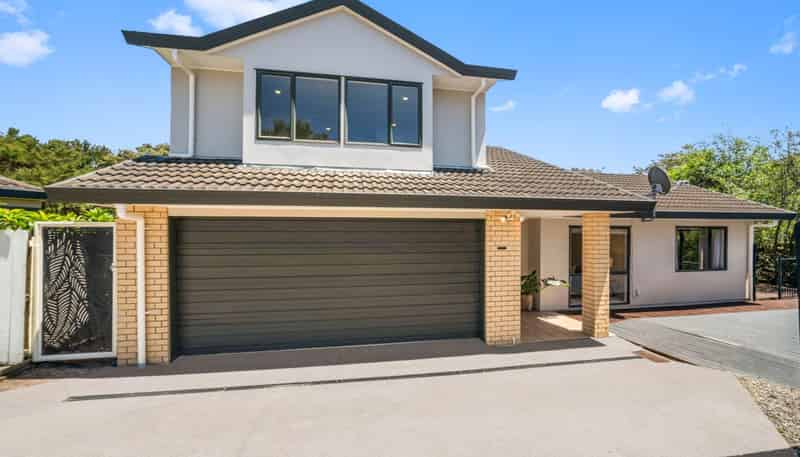 2/4 Harkin Close, Albany