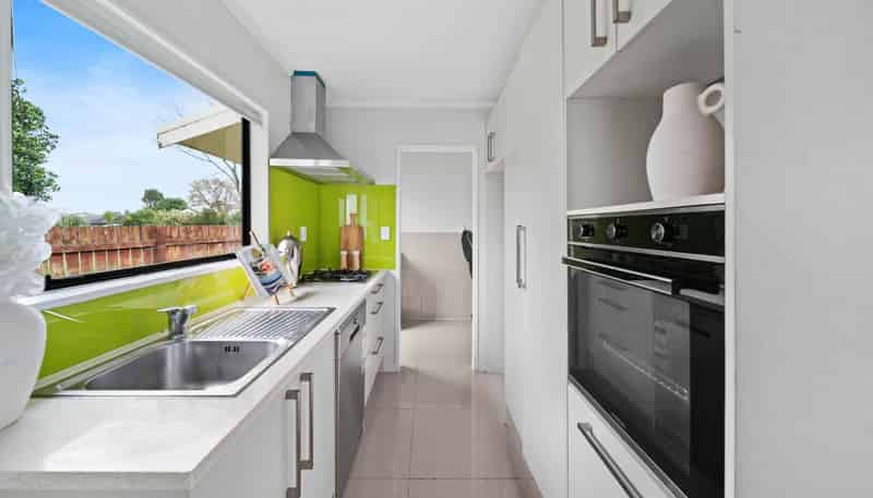 100A Shifnal Drive, Manurewa