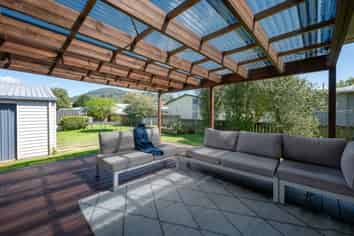 22 Neil Road, Fairy Springs