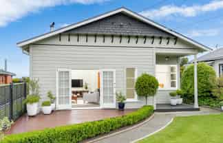 186 Balmacewen Road, Helensburgh