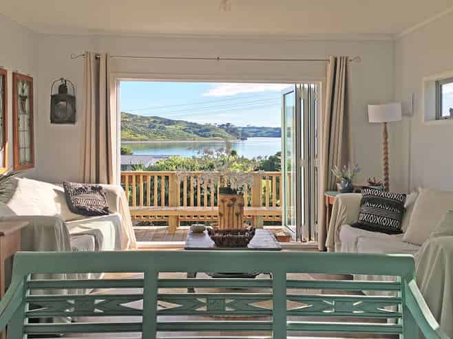 14 Wainamu Road, Raglan