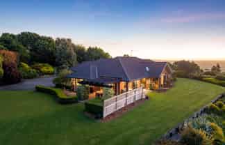 350 MacWhinney Drive, Drury