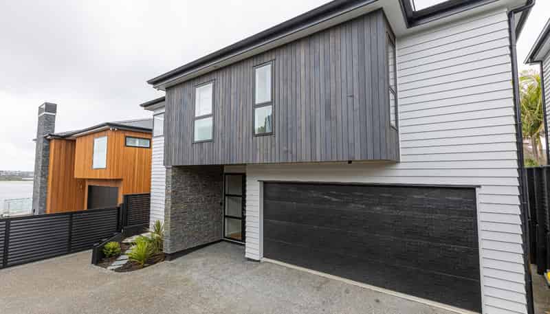 2/47 Takutai Avenue, Bucklands Beach