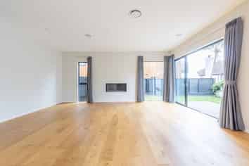 2/47 Takutai Avenue, Bucklands Beach