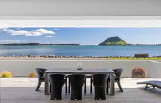 1/104 Harbour Drive, Otumoetai