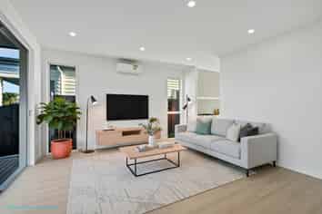 6 Yellow Pear Lane, Karaka