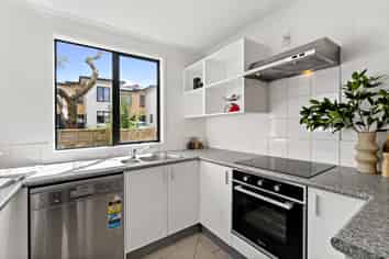 4 Barnea Circle, Glen Eden