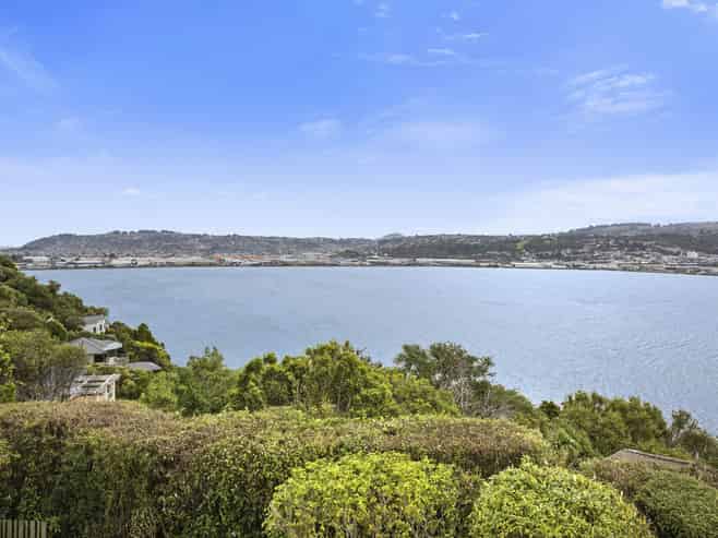 34 Glengyle Street, Vauxhall