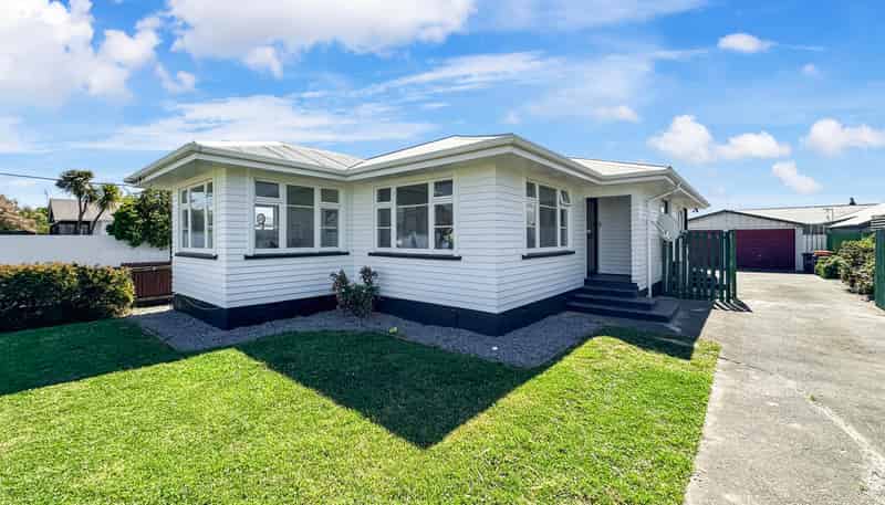 77 Hargood Street, Woolston