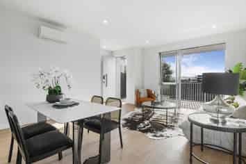 99 Tributary Parade, Karaka