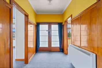 7 Green Lane, Riverton