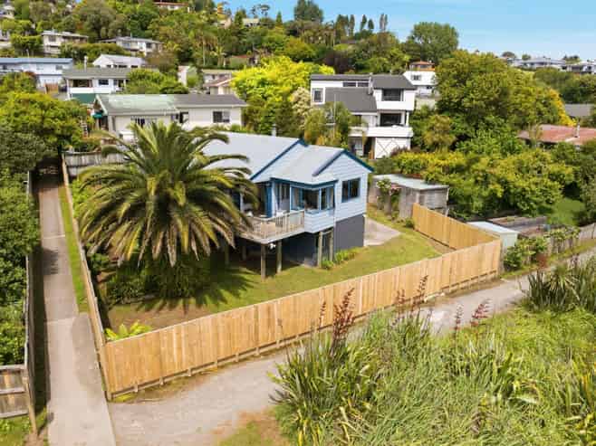 37A Westwood Street, Bellevue