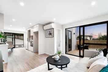 2/33 Buscomb Ave, Henderson