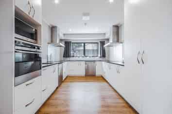 122 Puhinui Road, Papatoetoe