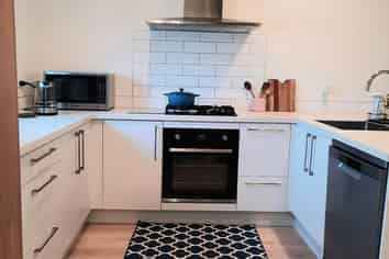 8 Katikati Drive, Manurewa