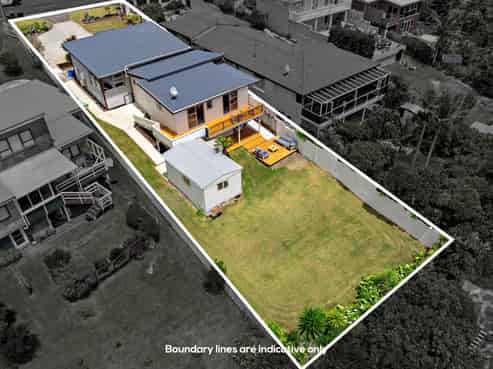 1314 Whangaparaoa Road, Army Bay