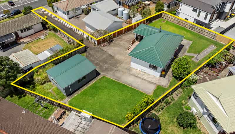 30 Granville Drive, Massey