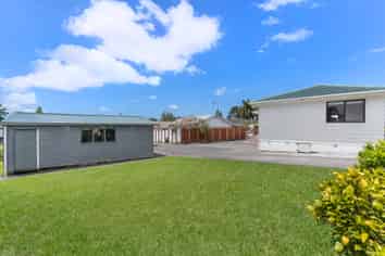 30 Granville Drive, Massey